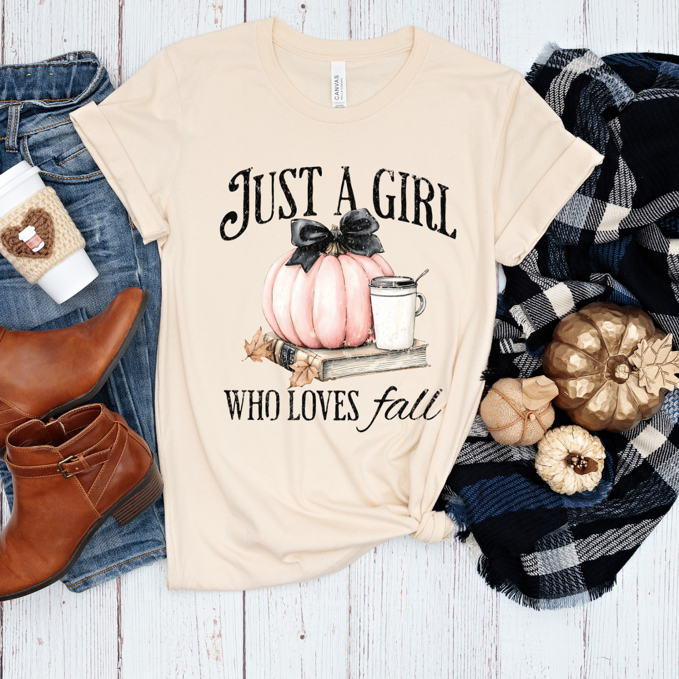 Just a Girl Who Loves Fall – Cozy & Charming Autumn Style T-Shirt