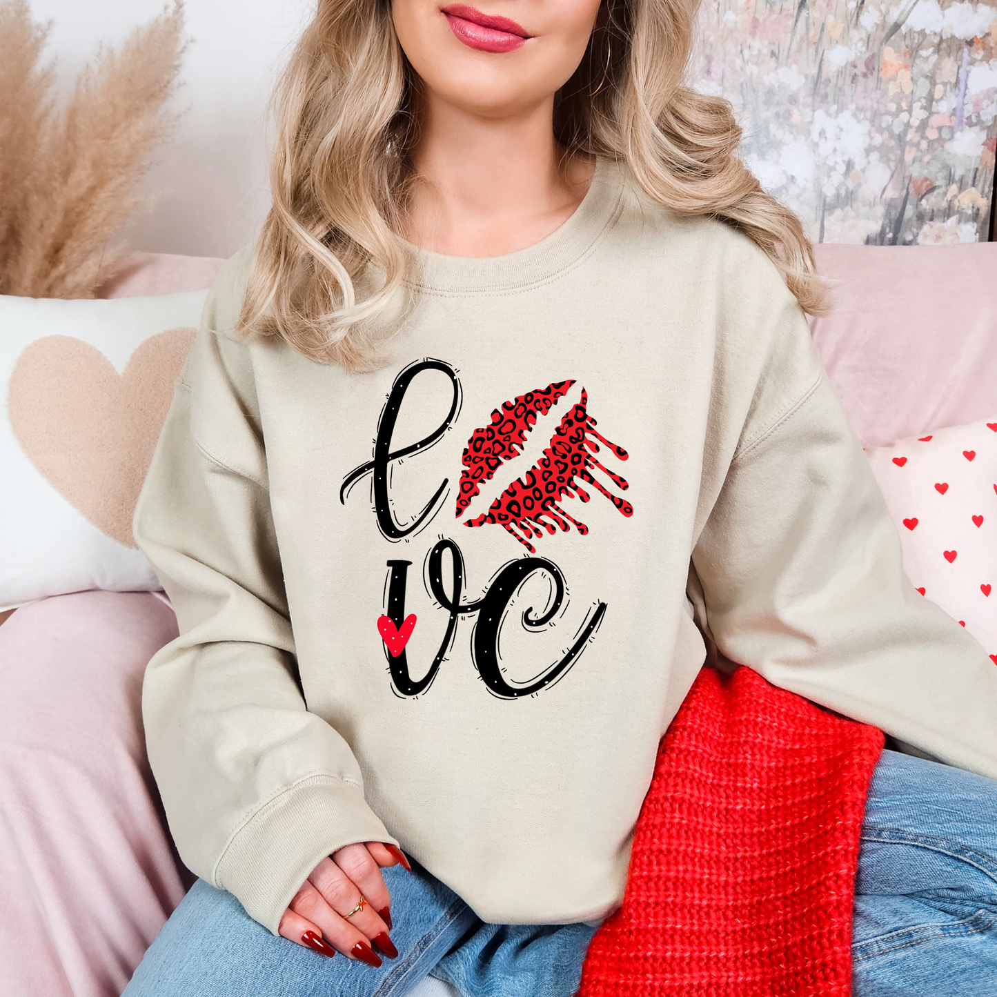 Leopard Lips LOVE Sweatshirt