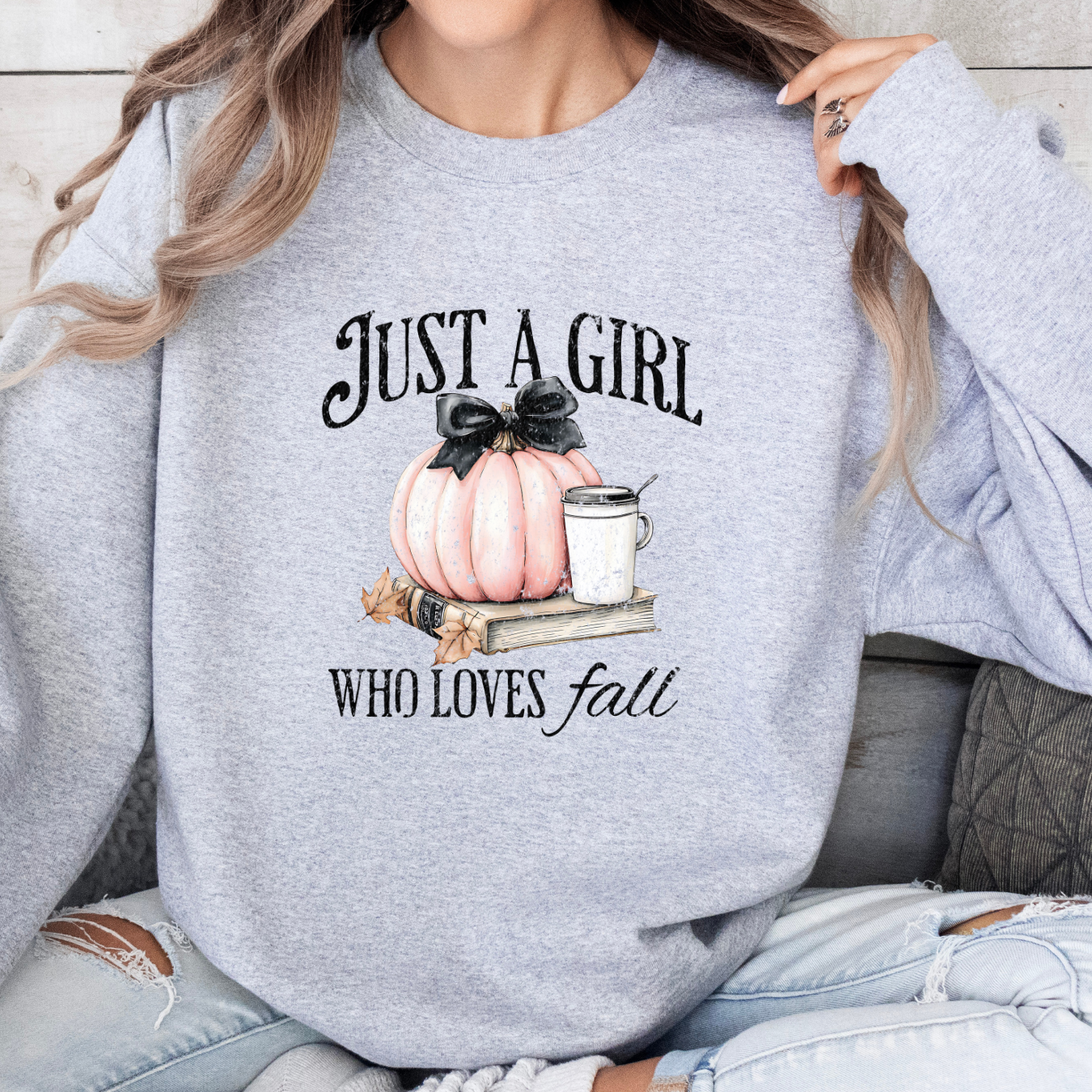 Just a Girl Who Loves Fall – Cozy & Charming Autumn Style Sweatshirt