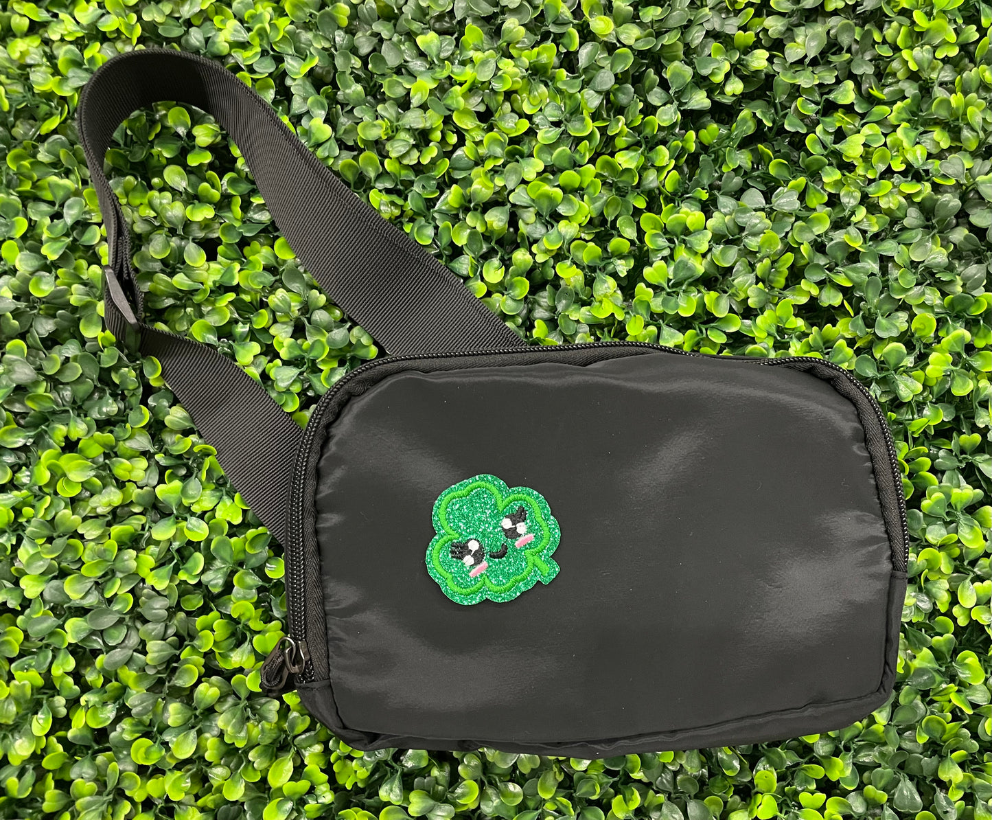 Kawaii Glitter Clover Patch