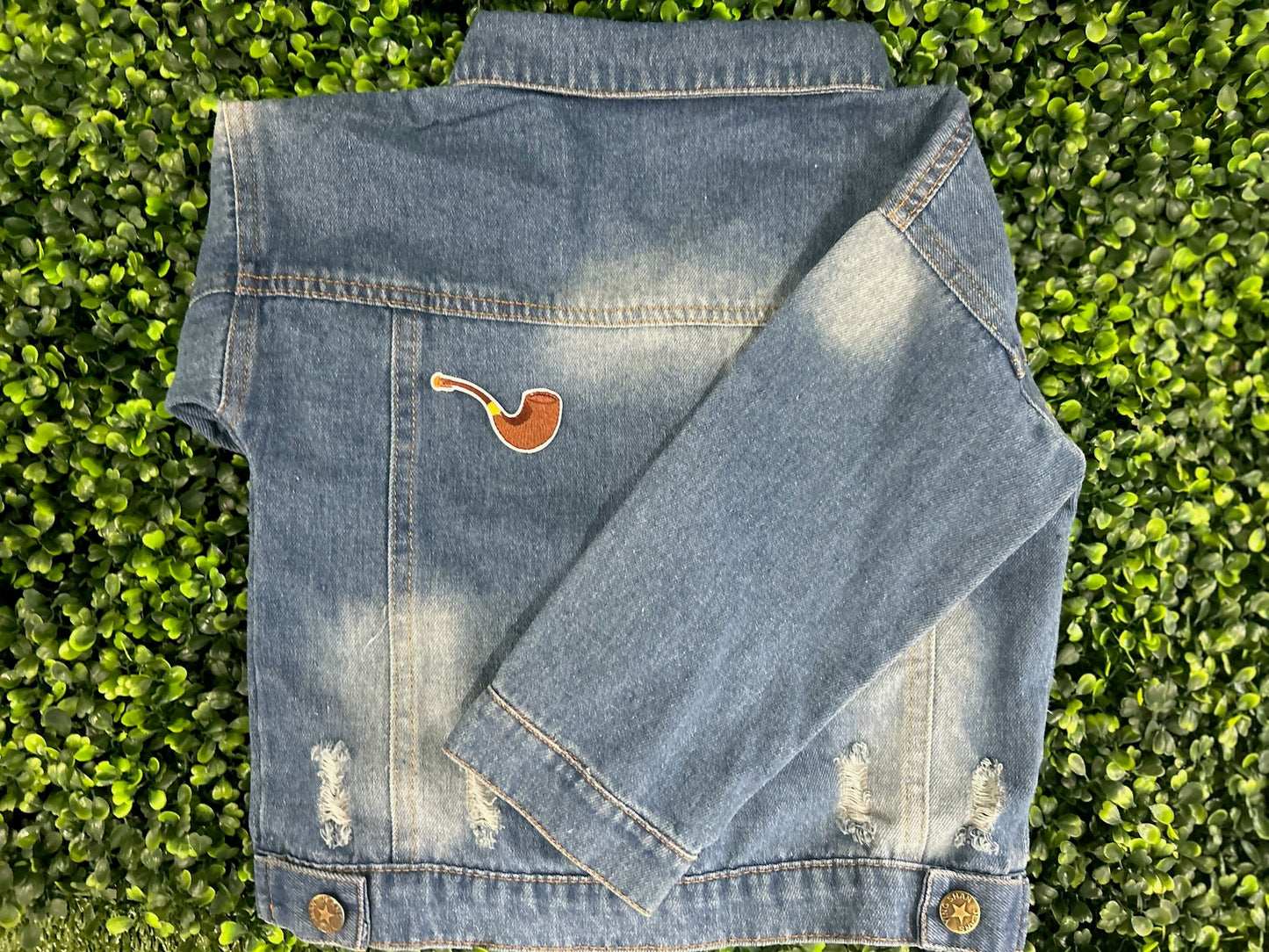 Brown Pipe Embroidered Patch