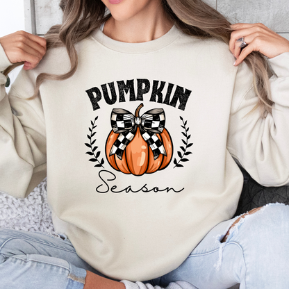 Pumpkin Season Sweatshirt – Cozy & Classic Fall Style Sweatshirt