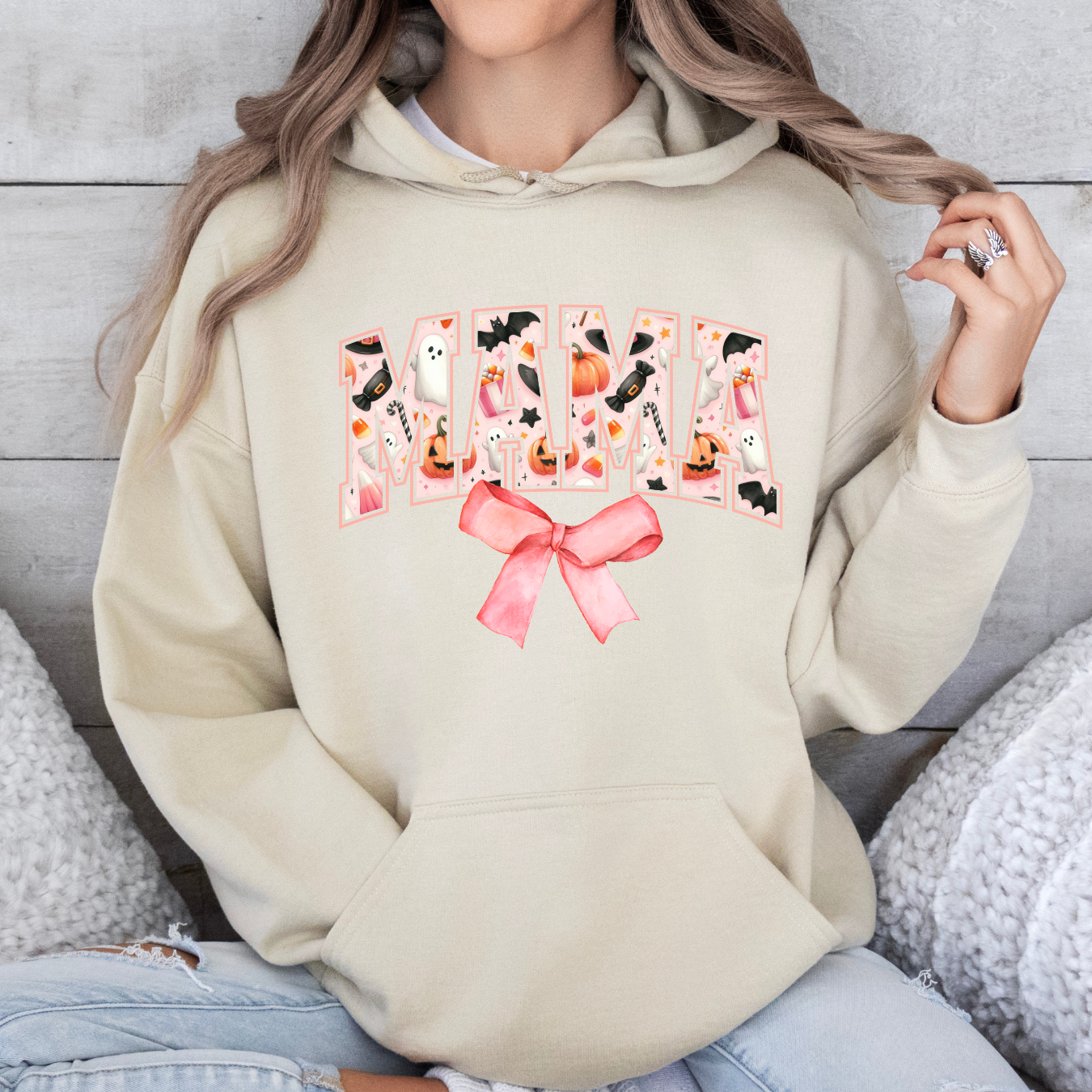 Spooky Mama – Halloween Fun for the Chic & Cozy Mama Hoodie