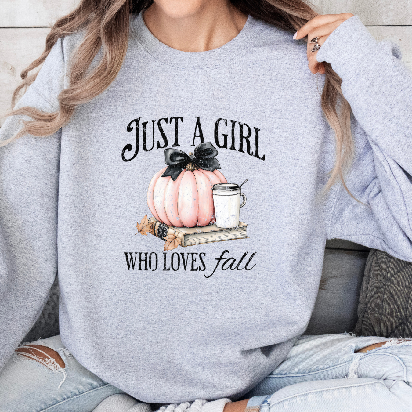 Just a Girl Who Loves Fall  – Cozy & Charming Autumn Style Sweatshirt