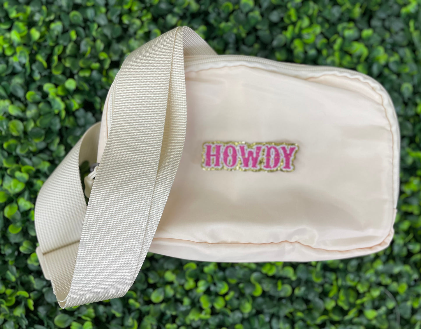 Glittery "Howdy" Embroidered Patch