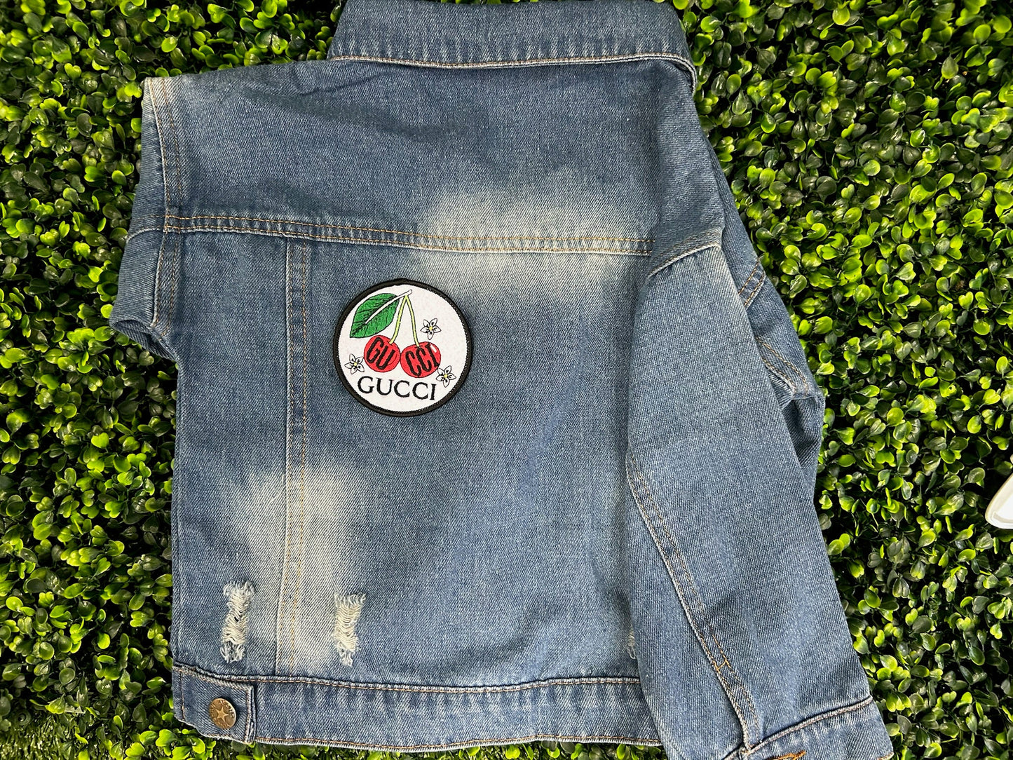 Gucci Cherries Embroidered Patch