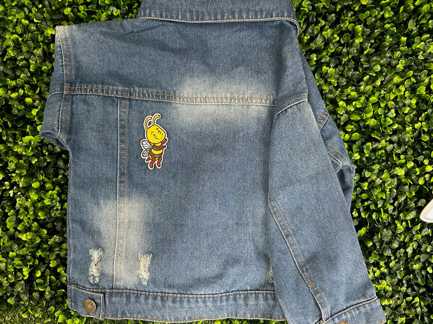 Cartoon Bee Embrolidered Patch