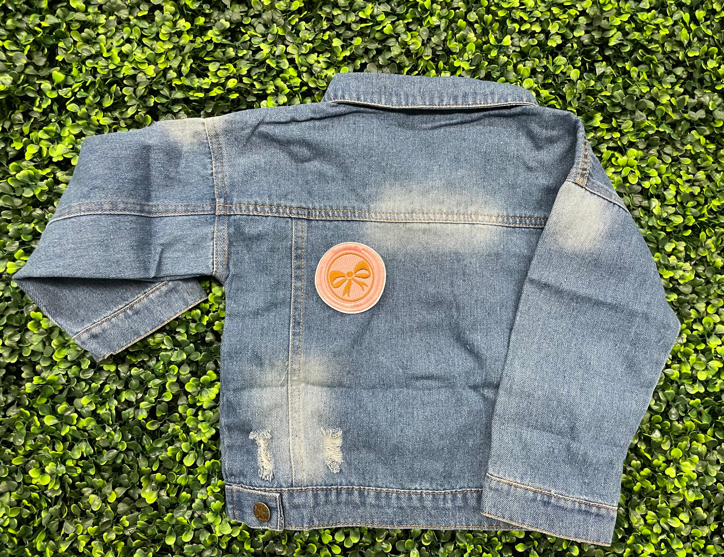 Gold Bow Circle Patch