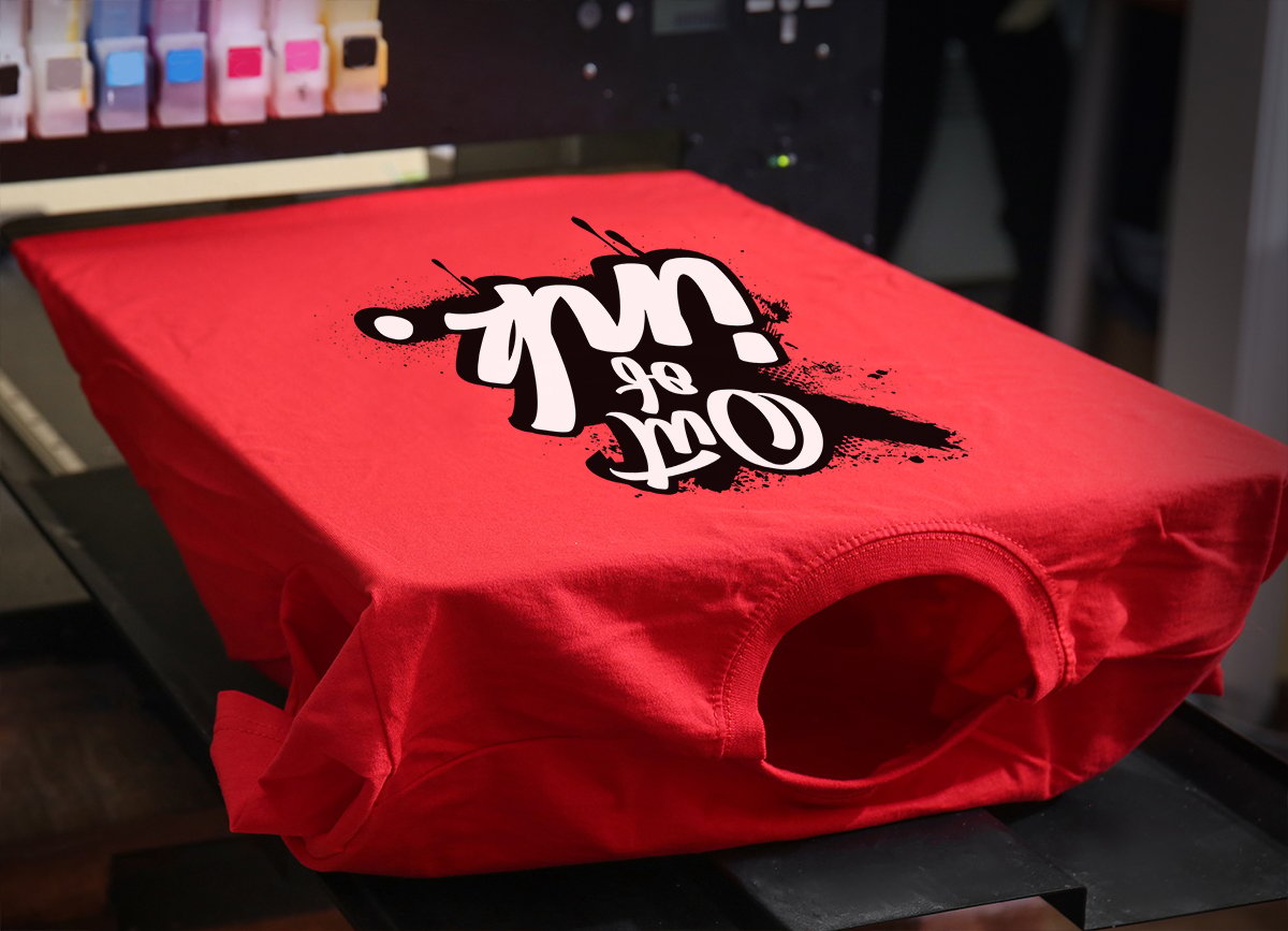 Out-Of-Ink_Tshirt-Printer-1